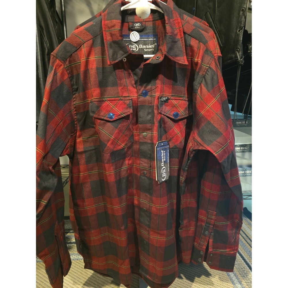DS Daniel Smart DS4682 Flannel Shirt Red L NWT